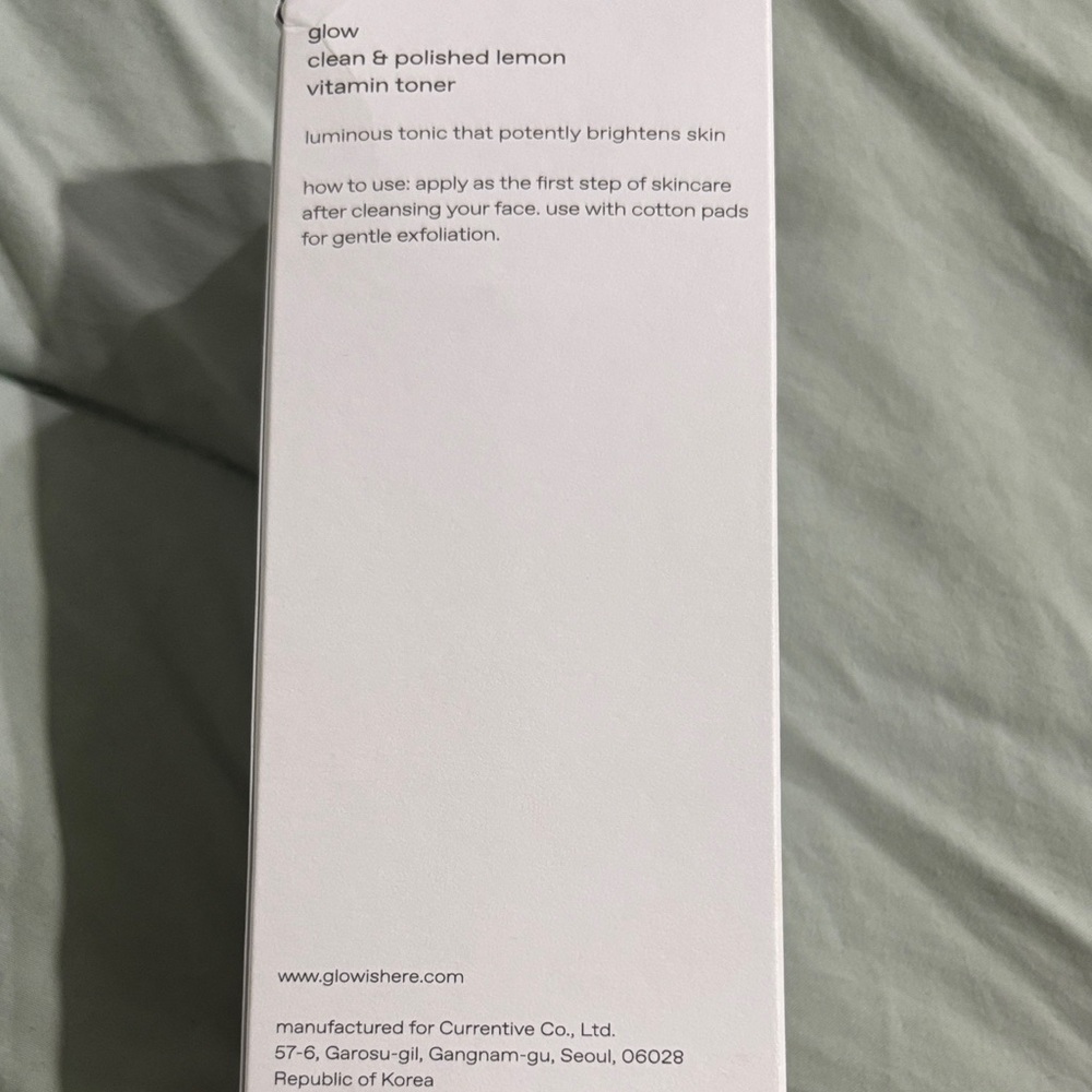 GLOW Clean & Polished Lemon Vitamin Toner - White